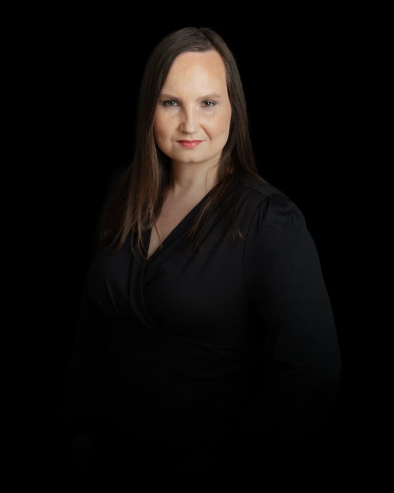 Nell Watson, AI keynote speaker — Prophets of AI