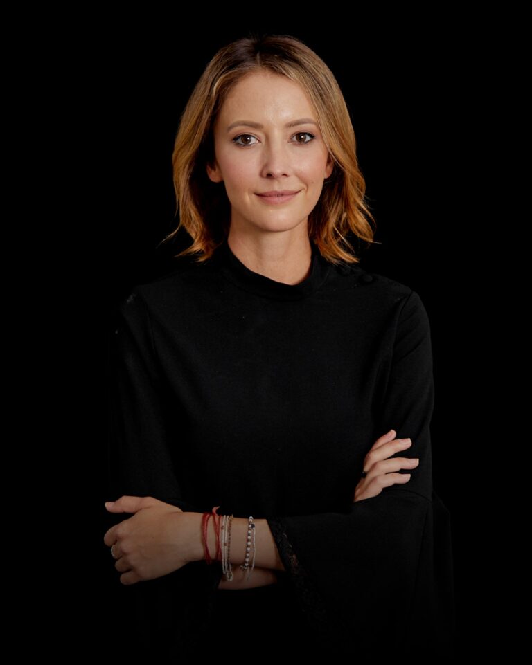 Taryn Southern, AI keynote speaker — Prophets of AI